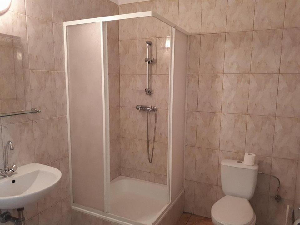 Stado Ogierow Sierakow Hotel Sierakow  Kültér fotó